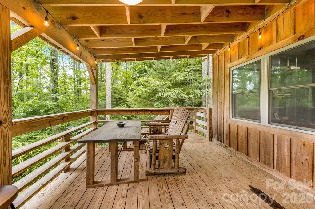2504 Upper Paw Paw Road Marshall NC 28753