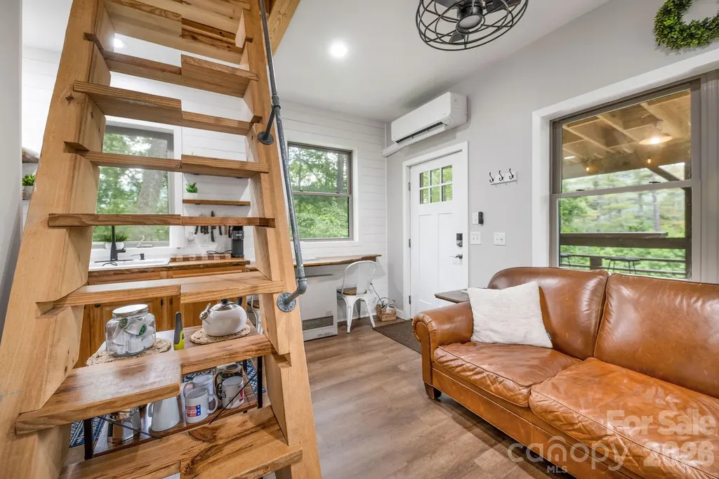 2504 Upper Paw Paw Road Marshall NC 28753