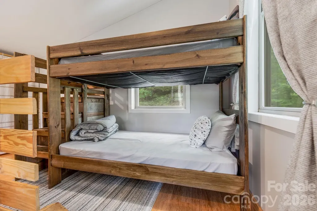 2504 Upper Paw Paw Road Marshall NC 28753