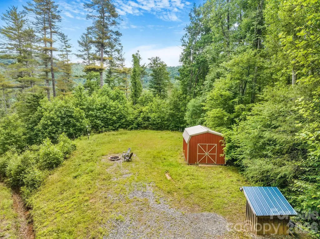 2504 Upper Paw Paw Road Marshall NC 28753