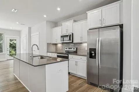 4375 Raleigh Street Charlotte NC 28213