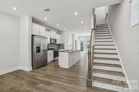 4375 Raleigh Street Charlotte NC 28213