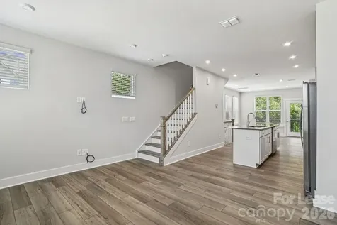 4375 Raleigh Street Charlotte NC 28213