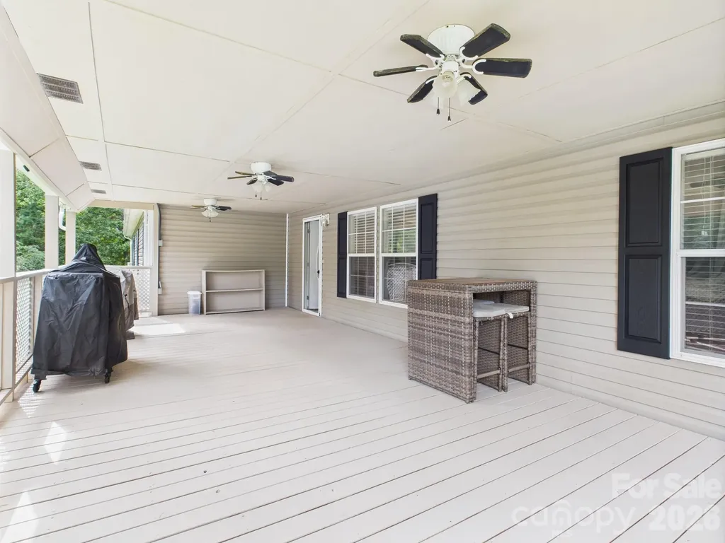 6093 Spartan Drive Hudson NC 28638