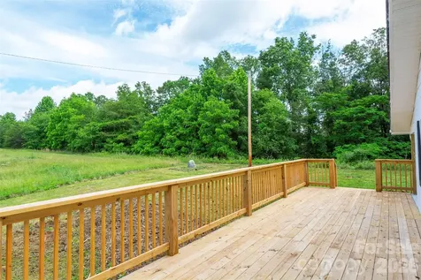 37 King Drive Leicester NC 28748