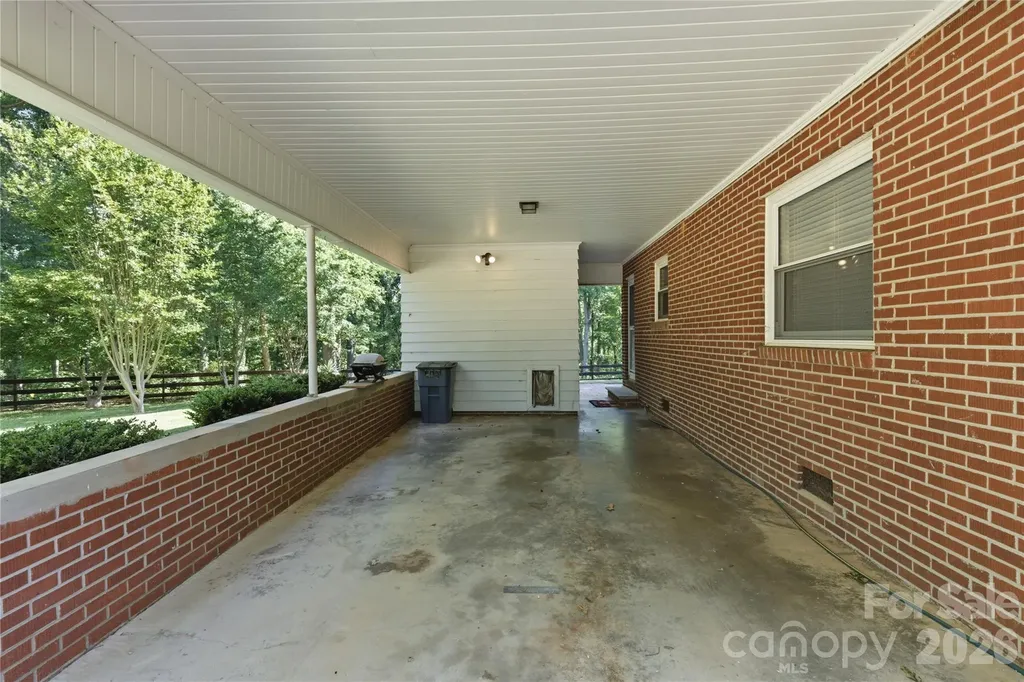 4411 Us 221 Highway Forest City NC 28043