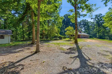 4411 Us 221 Highway Forest City NC 28043
