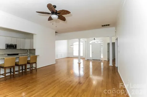 124 Pamlico Lane Mooresville NC 28117