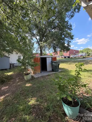 112 Academy Avenue NW Concord NC 28025