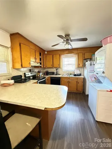 112 Academy Avenue NW Concord NC 28025