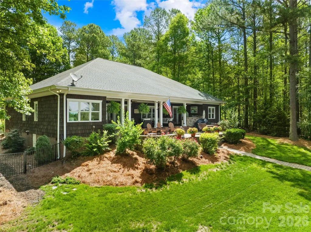 1483 Baltusrol Drive Denver NC 28037