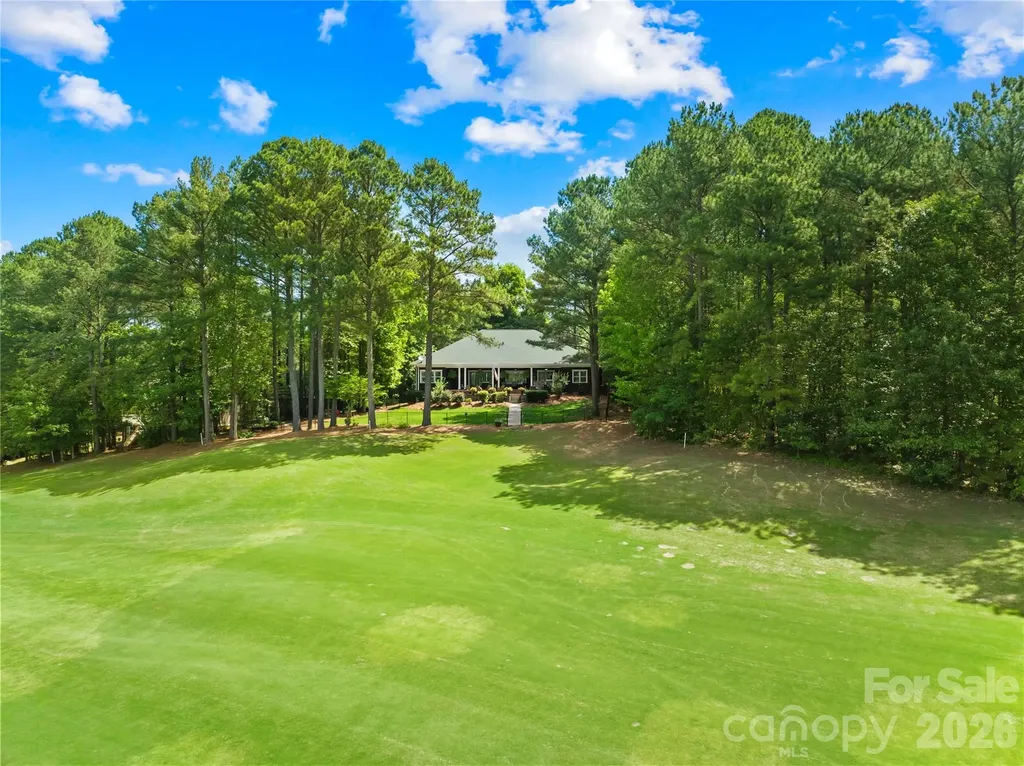 1483 Baltusrol Drive Denver NC 28037
