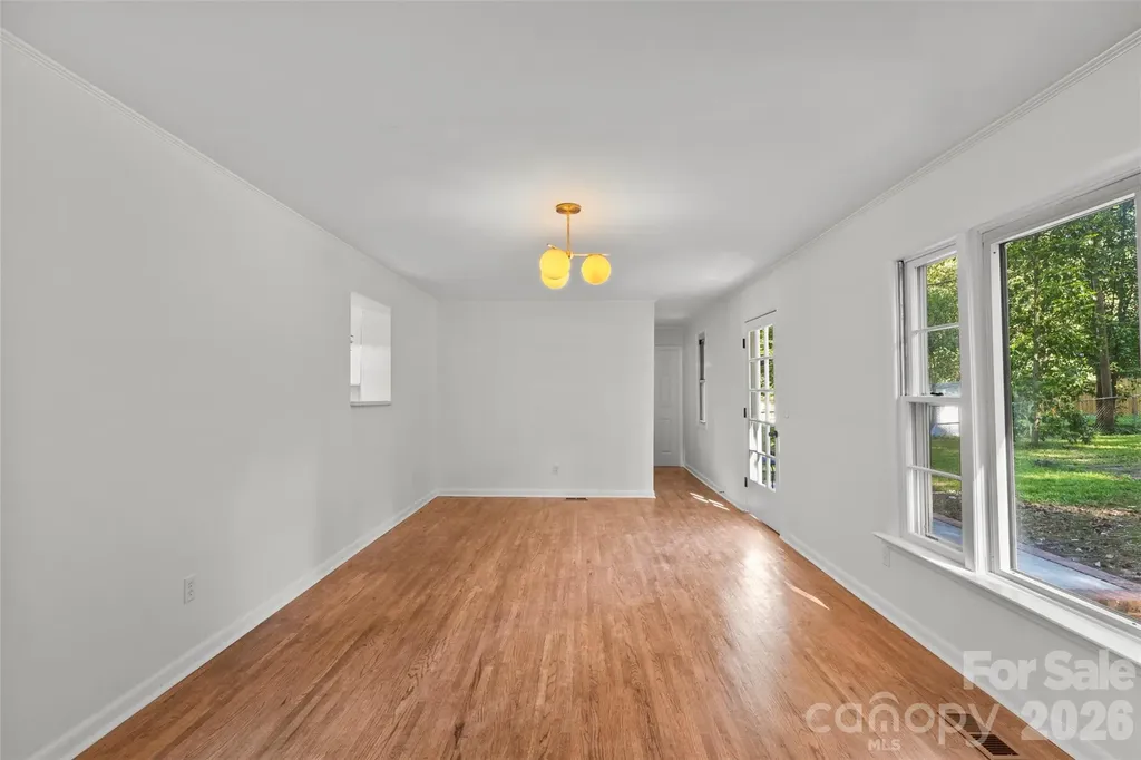 3840 Colebrook Road Charlotte NC 28215
