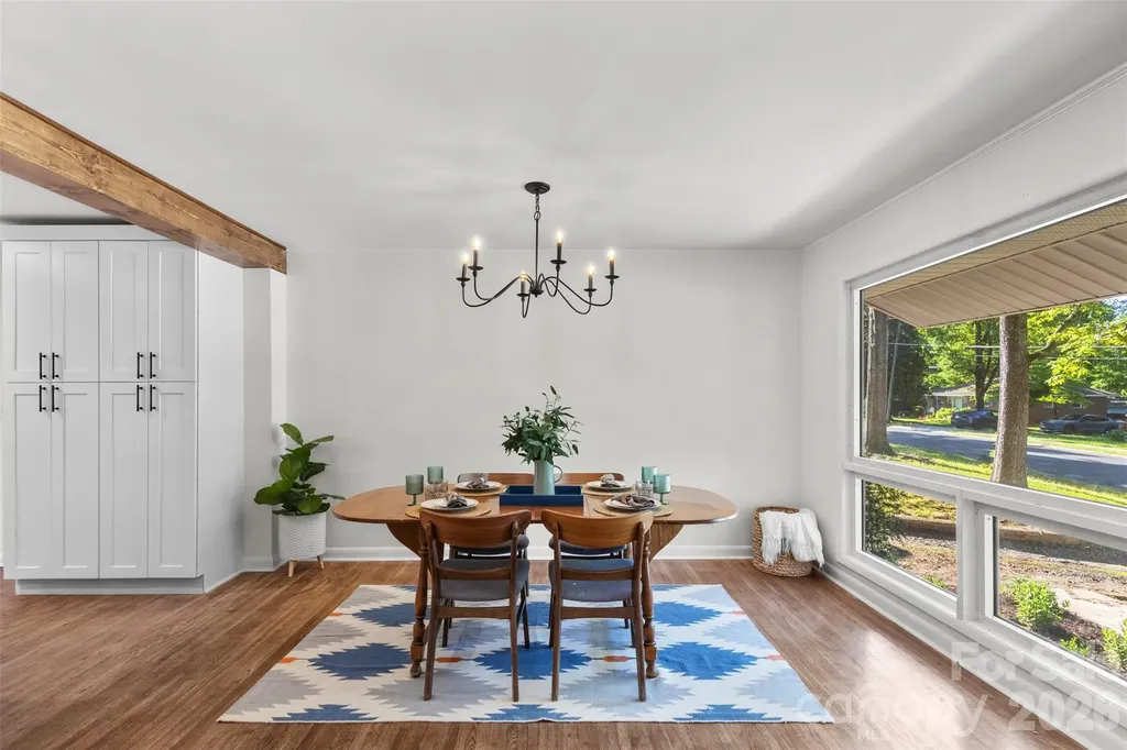 3840 Colebrook Road Charlotte NC 28215