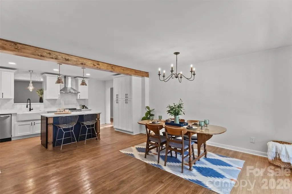 3840 Colebrook Road Charlotte NC 28215