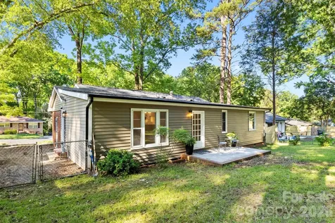 3840 Colebrook Road Charlotte NC 28215