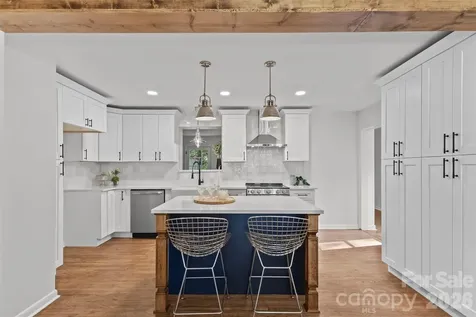 3840 Colebrook Road Charlotte NC 28215