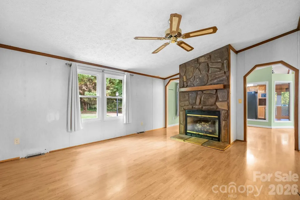 4416 Grace Church Road Newton NC 28658