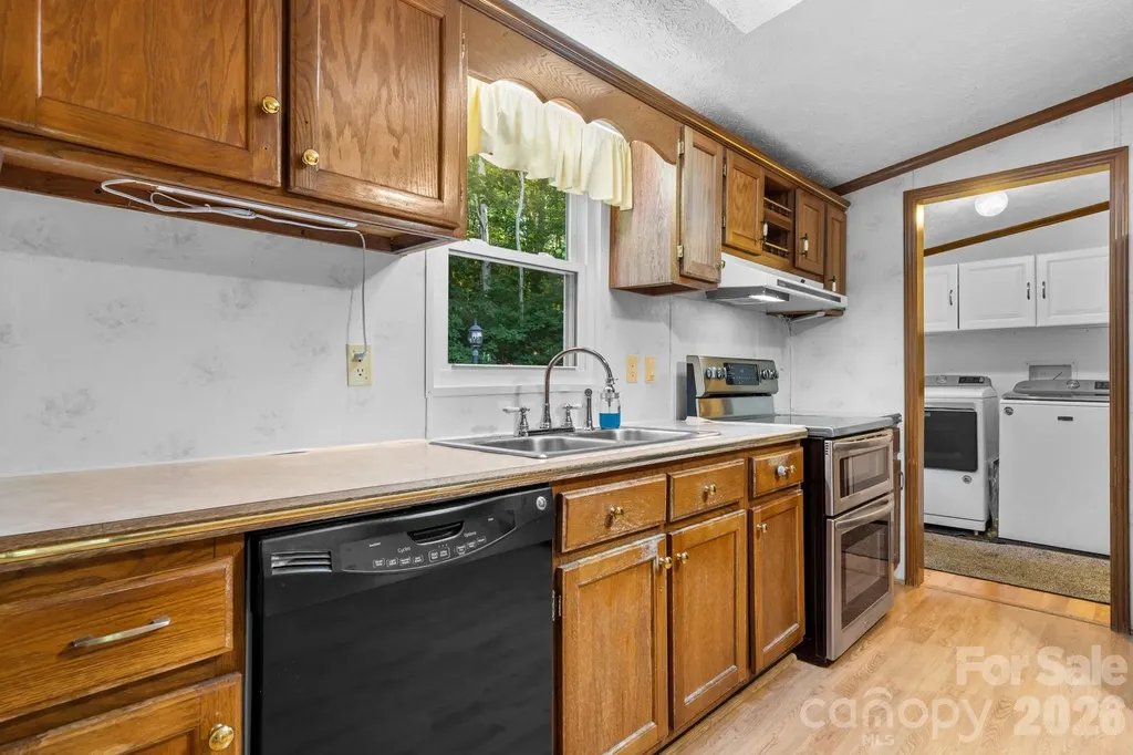 4416 Grace Church Road Newton NC 28658