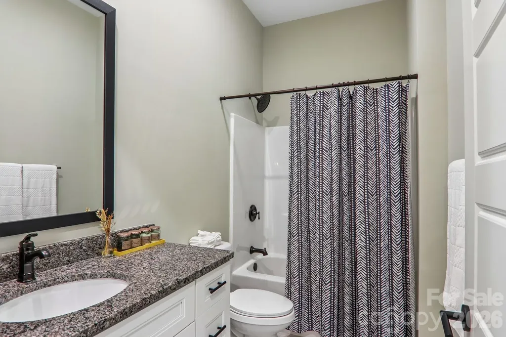 318 Cider Hill Lane Hendersonville NC 28792