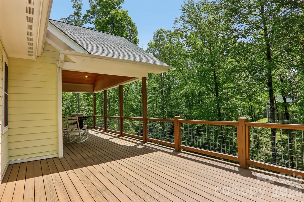 318 Cider Hill Lane Hendersonville NC 28792