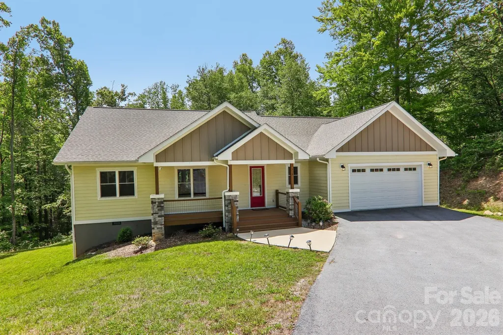 318 Cider Hill Lane Hendersonville NC 28792