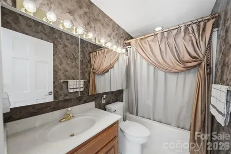 3677 Rock Bridge Drive NE Conover NC 28613