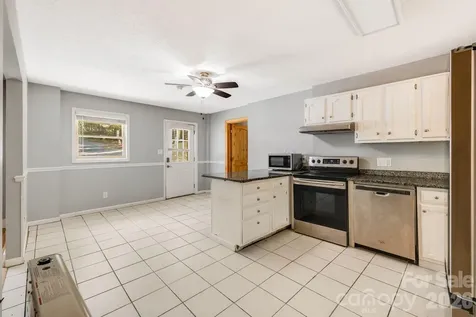 67 Banks Town Road Weaverville NC 28787