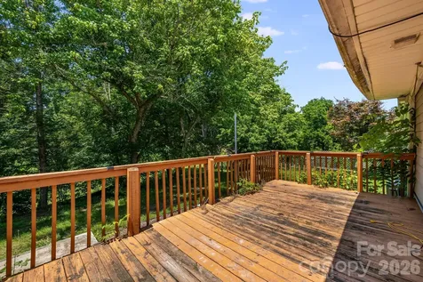 67 Banks Town Road Weaverville NC 28787