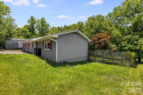 67 Banks Town Road Weaverville NC 28787
