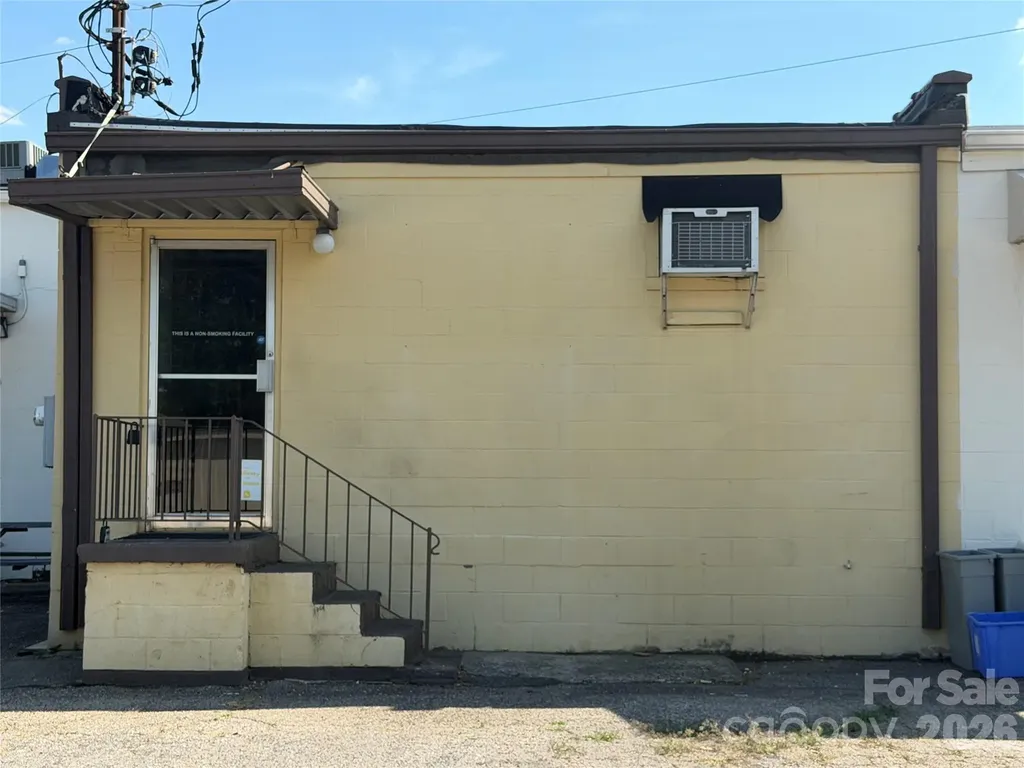 417 E Catawba Avenue Belmont NC 28120