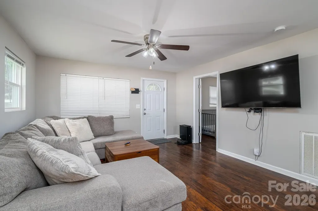 2002 Bill Lynch Road Lincolnton NC 28092