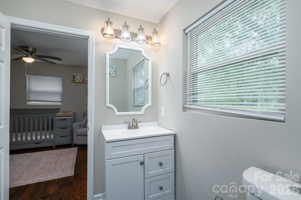 2002 Bill Lynch Road Lincolnton NC 28092