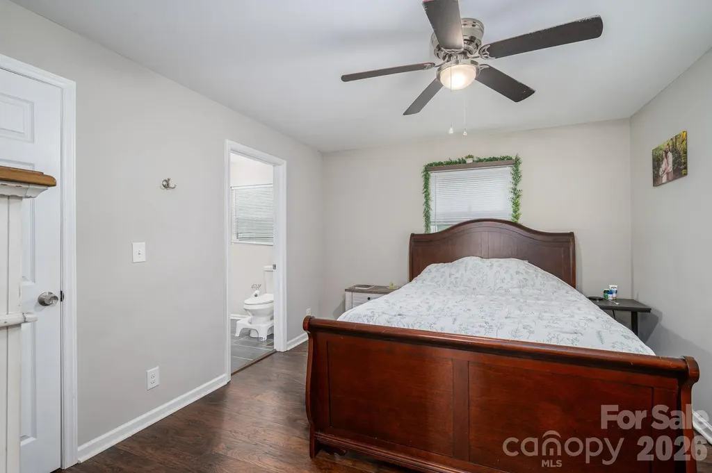 2002 Bill Lynch Road Lincolnton NC 28092