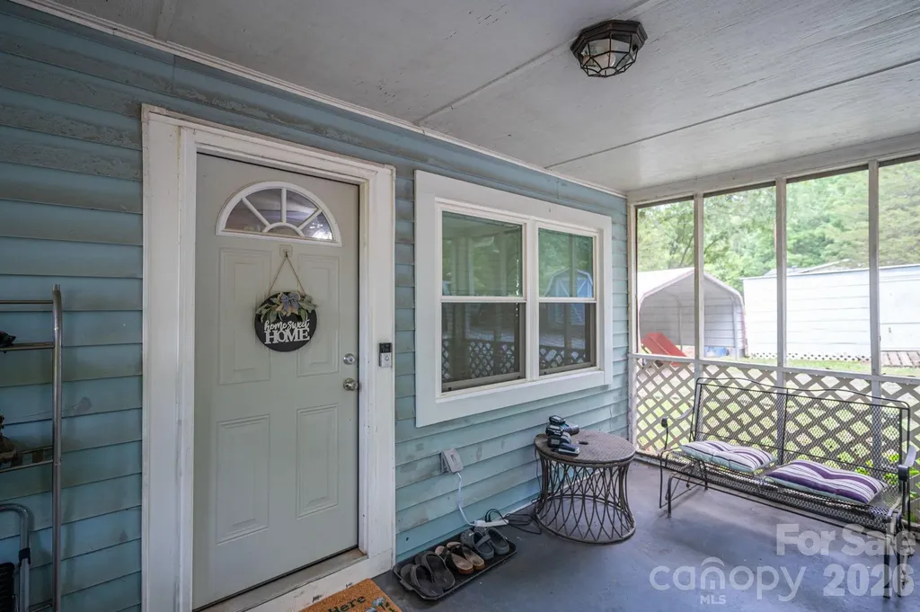 2002 Bill Lynch Road Lincolnton NC 28092