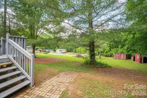 2002 Bill Lynch Road Lincolnton NC 28092
