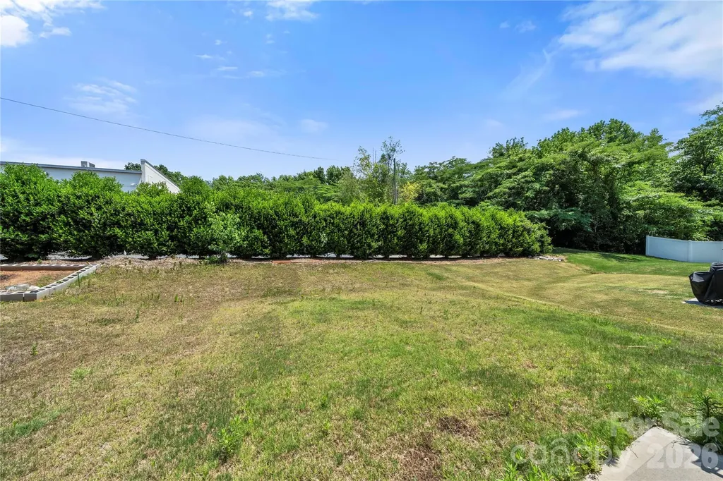 2209 Lilium Drive Charlotte NC 28216