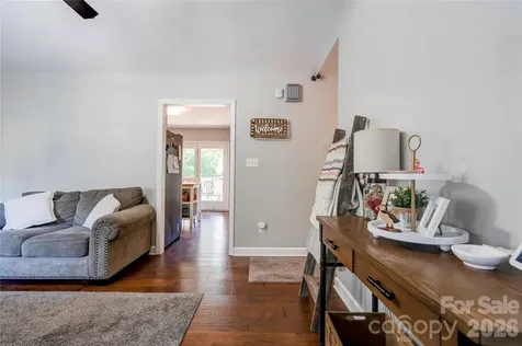 101 Doree Lane Crouse NC 28033