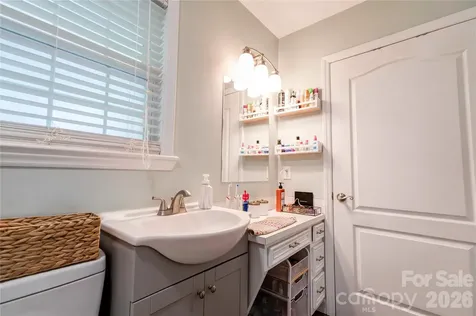 101 Doree Lane Crouse NC 28033