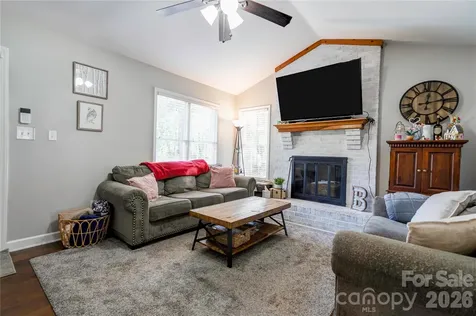 101 Doree Lane Crouse NC 28033