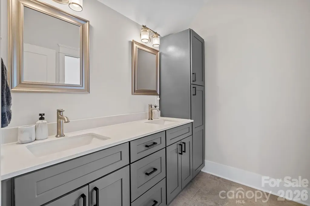 66 Nader Avenue Weaverville NC 28787