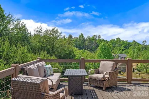 66 Nader Avenue Weaverville NC 28787