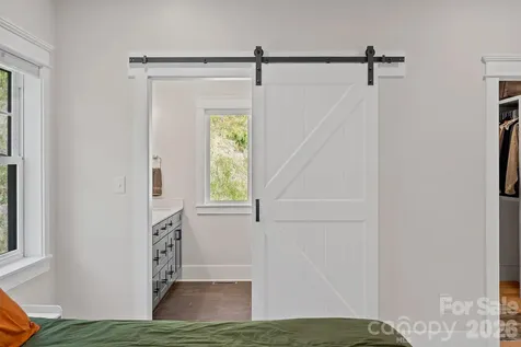 66 Nader Avenue Weaverville NC 28787
