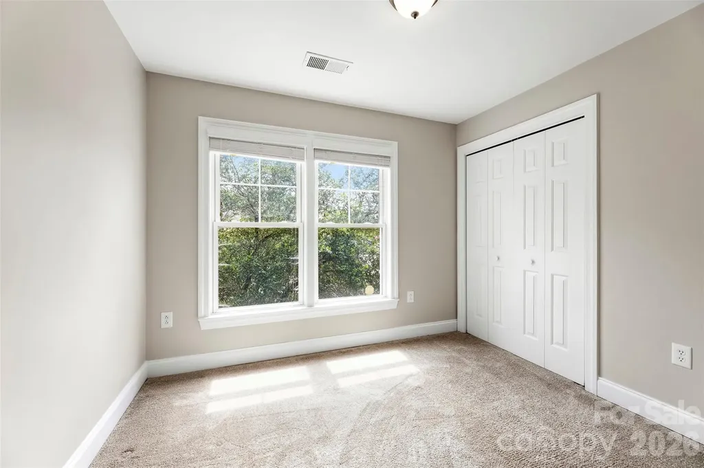 6953 Misty Pine Lane Charlotte NC 28217