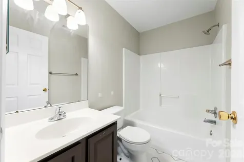 6953 Misty Pine Lane Charlotte NC 28217