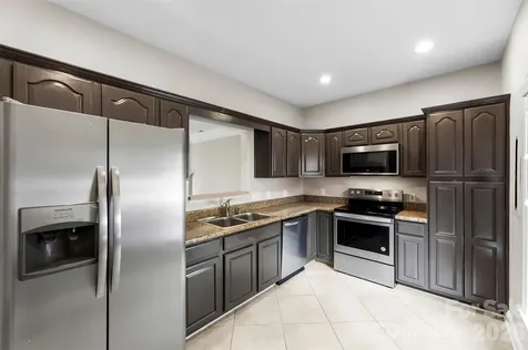 6953 Misty Pine Lane Charlotte NC 28217