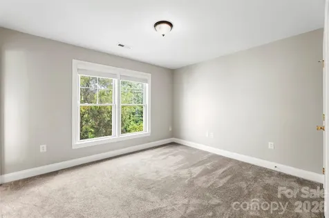 6953 Misty Pine Lane Charlotte NC 28217