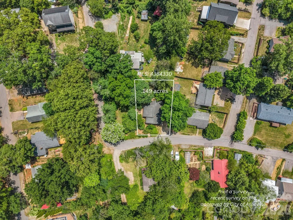 23 Peace Street Asheville NC 28806