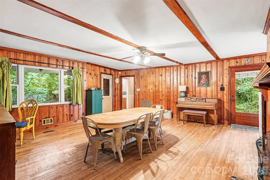 812 Saint Michaels Lane Gastonia NC 28052