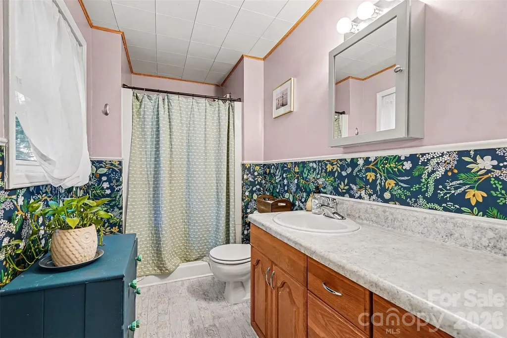 812 Saint Michaels Lane Gastonia NC 28052